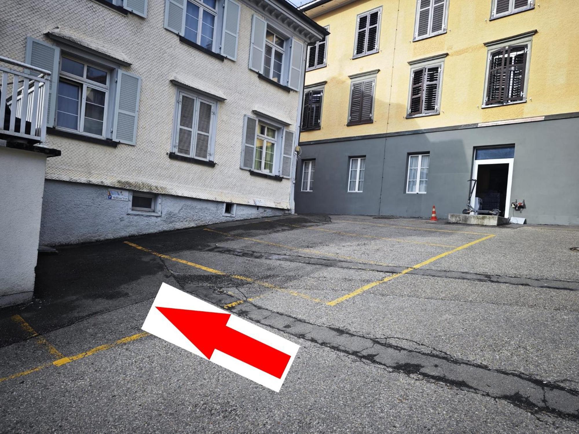 Simple Rooms - Yellow Inn St. Gallen Exteriör bild